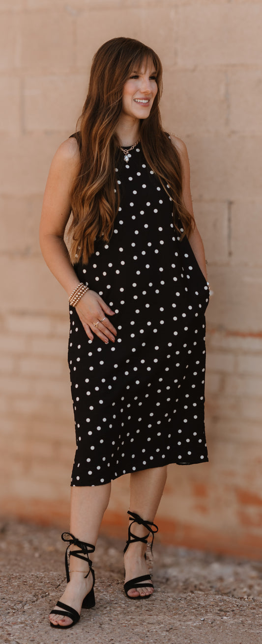 The Classy Clara | Polka Dot Dress